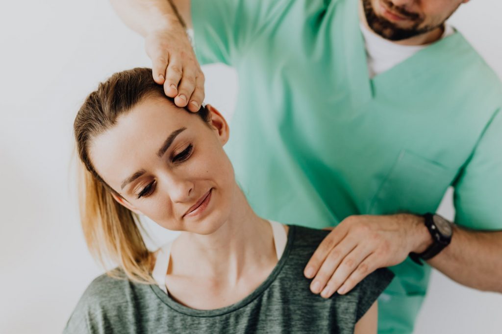 Picture of Shoulder and Neck Pain Relief, Causes, Symptoms & Treatment - Health ...