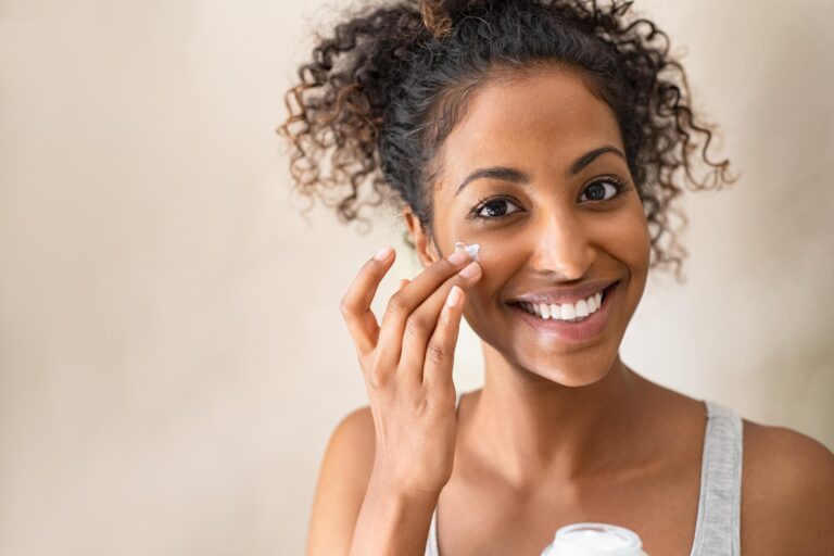 9 Amazing Ingredients for Sensitive Skin 